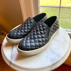 Steve Madden Ecentrcq Black Slip On Shoes Sneakers Size 9.5
